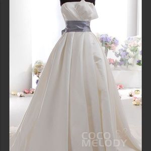 Brand New Wedding Dress!